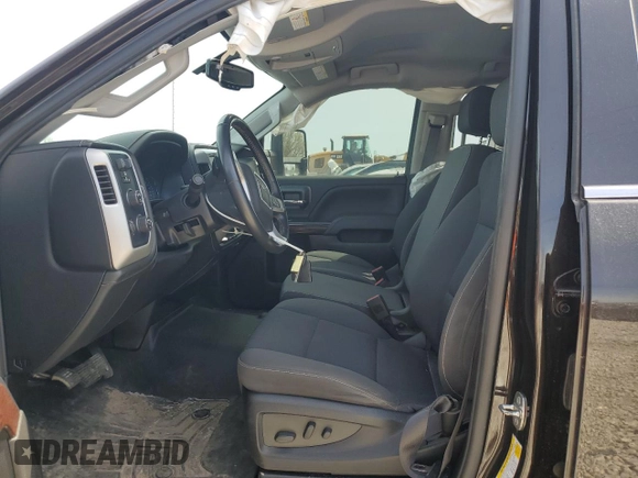 2018 GMC Sierra 2500HD SLE z VIN 1GT22SEG9JZ321603, wystawiony jako Copart lot #54608685 z przebiegiem 79 638 mil mil oraz Czysty tytuł • Clean title. Historia ofert i sprzedaży dostępna na DreamBid. Obrazek 7.