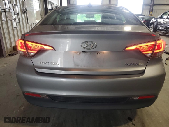 2017 Hyundai Sonata Hybrid SE with VIN KMHE24L19HA048576, listed as a Copart auction lot 53164213 with 101,715 mi miles. Bid and sale history available at carsss.com. Image 6.