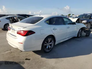 2015 Infiniti Q70 z VIN JN1BY1PP8FM600344, wystawiony jako Copart lot #58033645 z przebiegiem 113 653 mil mil oraz Szkoda całkowita • Salvage title. Historia ofert i sprzedaży dostępna na DreamBid. Obrazek 3.