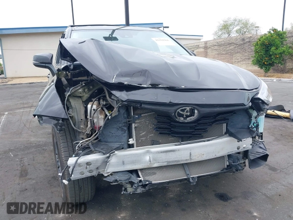2021 Toyota Highlander L with VIN 5TDCZRAH1MS085834, listed as a IAAI auction lot 42104266 with 48,133 mi miles and . Bid and sale history available at DreamBid. Image 6.