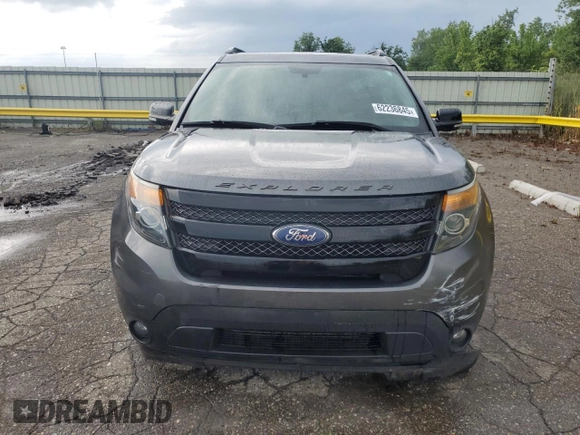 2015 Ford Explorer Sport с VIN 1FM5K8GT8FGB48021, выставлен на аукционе Copart как лот 62236845 с пробегом 153 593 миль миль и Чистый • Clean title. История ставок и продаж доступна на DreamBid. Изображение 5.