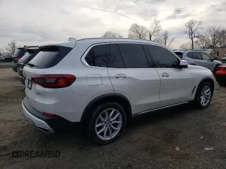 2019 BMW X5 xDrive40i with VIN 5UXCR6C53KLL09121, listed as a Copart auction lot 40555843 with 54,041 mi miles. Bid and sale history available at carsss.com. Image 3.
