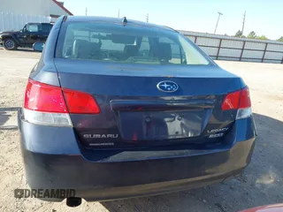 2013 Subaru Legacy Limited с VIN 4S3BMBK66D3037777, выставлен на аукционе IAAI как лот 41984589 с пробегом 210 925 миль миль и . История ставок и продаж доступна на DreamBid. Изображение 16.