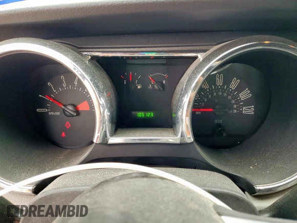 2007 Ford Mustang Deluxe with VIN 1ZVFT84N675330712, listed as a Copart auction lot 58337415 with 105,123 mi miles and Salvage title. Bid and sale history available at DreamBid. Image 9.