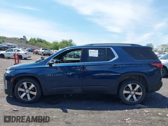 2023 Chevrolet Traverse LT z VIN 1GNEVHKWXPJ264538, wystawiony jako IAAI lot #42252033 z przebiegiem 25 321 mil mil oraz . Historia ofert i sprzedaży dostępna na DreamBid. Obrazek 14.