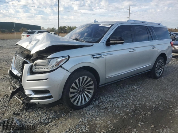 2018 Lincoln Navigator L Reserve with VIN 5LMJJ3LT6JEL12524, listed as a Copart auction lot 42803055 with 108,446 mi miles and Salvage Title. Bid and sale history available at carsss.com. Image 1.