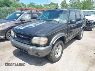 2000 Ford Explorer XLT with VIN 1FMZU83P0YZA06693, listed as a IAAI auction lot 42621988 with 273,874 mi miles and . Bid and sale history available at DreamBid. Image 6.