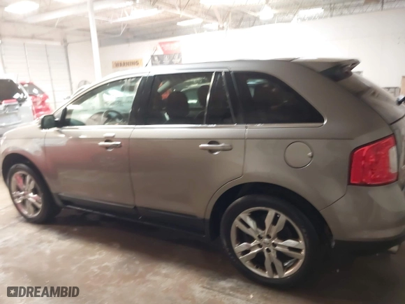 2013 Ford Edge Limited with VIN 2FMDK3K9XDBB82122, listed as a IAAI auction lot 41643455 with 140,706 mi miles. Bid and sale history available at carsss.com. Image 14.