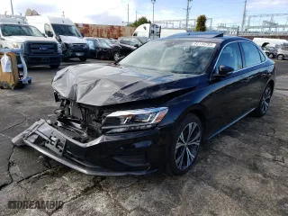2022 Volkswagen Passat 2.0T SE with VIN 1VWSA7A30NC000381, listed as a Copart auction lot 42116793 with 19,241 mi miles. Bid and sale history available at carsss.com. Image 1.
