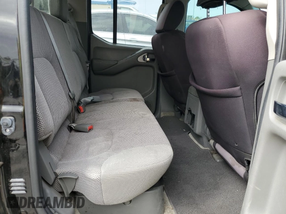 2015 Nissan Frontier SV z VIN 1N6AD0FRXFN722101, wystawiony jako Copart lot #76144314 z przebiegiem 87 902 mil mil oraz Szkoda całkowita • Salvage title. Historia ofert i sprzedaży dostępna na DreamBid. Obrazek 10.