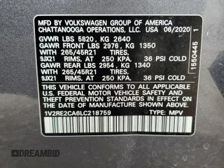 2020 Volkswagen Atlas SEL R-Line with VIN 1V2RE2CA6LC218759, listed as a Copart auction lot 88995435 with 61,609 mi miles and Salvage title. Bid and sale history available at DreamBid. Image 13.