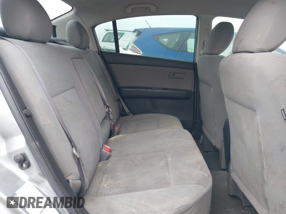 2011 Nissan Sentra 2.0 with VIN 3N1AB6AP3BL729549, listed as a IAAI auction lot 41209847 with 174,418 mi miles and . Bid and sale history available at DreamBid. Image 8.