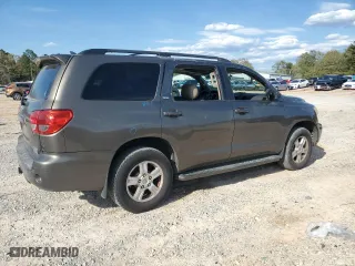 2010 Toyota Sequoia SR5 with VIN 5TDZY5G12AS026075, listed as a Copart auction lot 50845875 with 199,439 mi miles and Salvage Title. Bid and sale history available at carsss.com. Image 3.