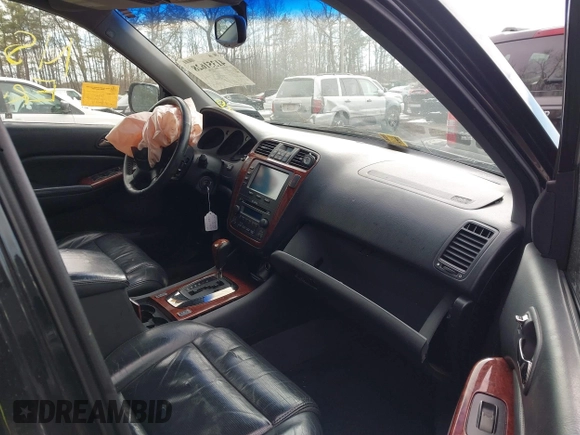 2005 Acura MDX with VIN 2HNYD18215H555605, listed as a IAAI auction lot 41351628 with 210,858 mi miles. Bid and sale history available at carsss.com. Image 5.