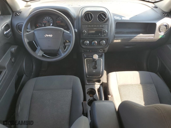 2010 Jeep Patriot Sport with VIN 1J4NT2GA4AD640840, listed as a Copart auction lot 67026894 with 100,637 mi miles and Salvage Title. Bid and sale history available at carsss.com. Image 8.