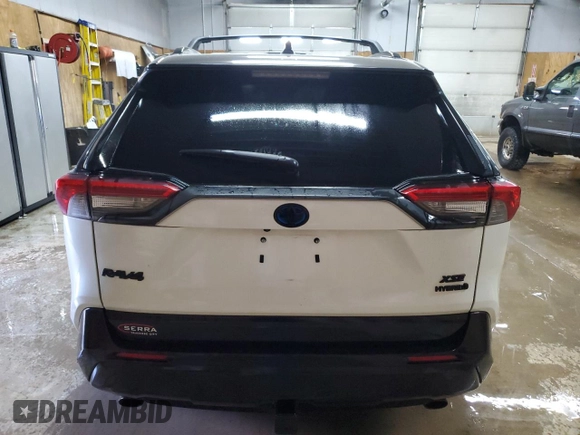 2022 Toyota RAV4 Hybrid XSE with VIN 4T3E6RFV8NU093509, listed as a Copart auction lot 55629435 with 62,477 mi miles and Salvage title. Bid and sale history available at DreamBid. Image 6.