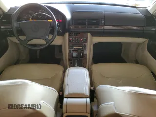 1994 Mercedes-Benz S with VIN WDBGA51E9RA172939, listed as a Copart auction lot 82686494 with 86,315 mi miles and Clean Title. Bid and sale history available at DreamBid. Image 8.