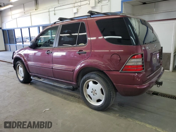1998 Mercedes-Benz M-Class with VIN 4JGAB54E6WA048764, listed as a Copart auction lot 50410075 with 72,580 mi miles and Clean Title. Bid and sale history available at carsss.com. Image 2.