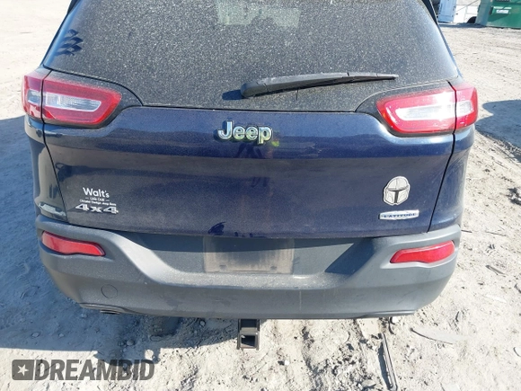 2014 Jeep Cherokee Altitude with VIN 1C4PJMCB6EW230078, listed as a IAAI auction lot 41842841 with 171,000 mi miles. Bid and sale history available at carsss.com. Image 6.