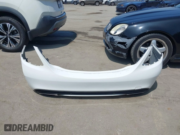 2016 Mercedes-Benz C 300 with VIN 55SWF4JB7GU172309, listed as a IAAI auction lot 42471452 with 52,781 mi miles and . Bid and sale history available at DreamBid. Image 12.