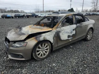 2011 Audi A4 Premium Plus z VIN WAUFFAFL6BA062173, wystawiony jako Copart lot #45773555 z przebiegiem Nie podano mil oraz Szkoda całkowita • Salvage title. Historia ofert i sprzedaży dostępna na DreamBid. Obrazek 1.