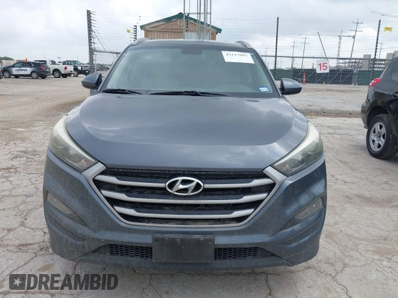 2018 Hyundai Tucson SEL with VIN KM8J33A48JU620843, listed as a IAAI auction lot 42117097 with 158,722 mi miles. Bid and sale history available at carsss.com. Image 12.