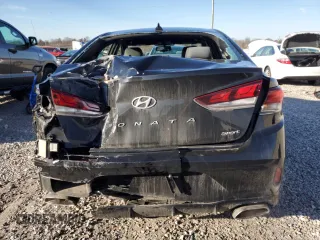 2018 Hyundai Sonata Sport Plus with VIN 5NPE34AF5JH716386, listed as a Copart auction lot 43592455 with 113,637 mi miles and Salvage Title. Bid and sale history available at DreamBid. Image 6.
