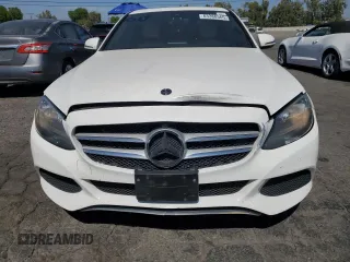 2018 Mercedes-Benz C 300 with VIN 55SWF4JBXJU240593, listed as a Copart auction lot 63388565 with 85,200 mi miles and Salvage title. Bid and sale history available at DreamBid. Image 5.
