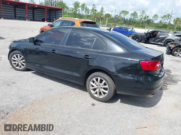 2012 Volkswagen Jetta SE с VIN 3VWDP7AJ4CM392797, выставлен на аукционе IAAI как лот 42413516 с пробегом 183 331 миль миль и . История ставок и продаж доступна на DreamBid. Изображение 3.