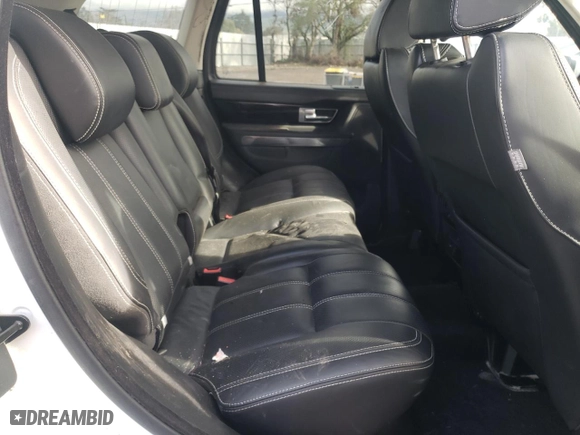 2011 Land Rover Range Rover Sport HSE LUX with VIN SALSK2D47BA263488, listed as a Copart auction lot 41415344 with 0 mi miles and Non Repairable. Bid and sale history available at carsss.com. Image 10.