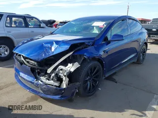 2022 Tesla Model X with VIN 7SAXCDE58NF341112, listed as a IAAI auction lot 41632491 with Not Provided miles and . Bid and sale history available at DreamBid. Image 19.