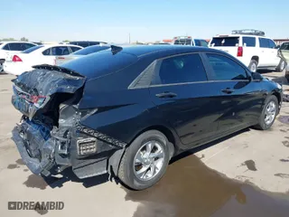 2021 Hyundai Elantra SE with VIN 5NPLL4AG2MH027829, listed as a IAAI auction lot 41901118 with 73,852 mi miles. Bid and sale history available at carsss.com. Image 4.