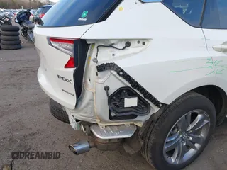 2019 Acura RDX w/Advance Pkg with VIN 5J8TC2H77KL002039, listed as a IAAI auction lot 41275764 with 45,129 mi miles. Bid and sale history available at carsss.com. Image 19.
