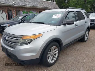 2015 Ford Explorer with VIN 1FM5K7B89FGA64142, listed as a IAAI auction lot 41943358 with 140,845 mi miles and . Bid and sale history available at carsss.com. Image 2.