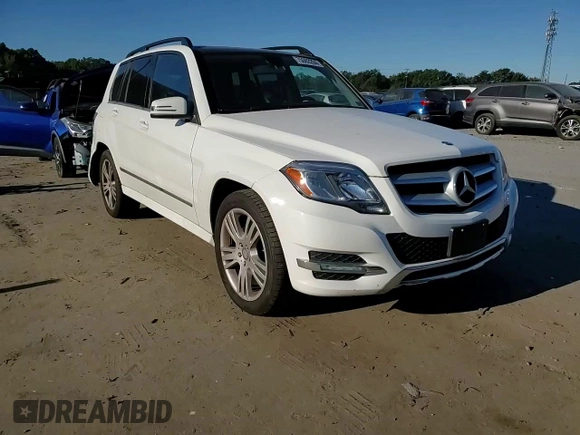 2015 Mercedes-Benz GLK 350 with VIN WDCGG8JB9FG435277, listed as a Copart auction lot 75062284 with 111,867 mi miles and Salvage Title. Bid and sale history available at DreamBid. Image 12.