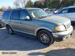 1999 Ford Expedition XLT with VIN 1FMRU17L6XLB70014, listed as a IAAI auction lot 41707962 with 173,781 mi miles. Bid and sale history available at carsss.com. Image 1.