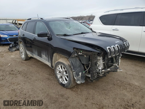 2017 Jeep Cherokee Latitude z VIN 1C4PJMCB9HW637493, wystawiony jako Copart lot #47824655 z przebiegiem 100 395 mil mil oraz Szkoda całkowita • Salvage title. Historia ofert i sprzedaży dostępna na DreamBid. Obrazek 4.