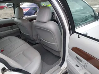 2004 Mercury Grand Marquis GS with VIN 2MEFM74W24X628573, listed as a IAAI auction lot 41922123 with 104,395 mi miles. Bid and sale history available at carsss.com. Image 8.