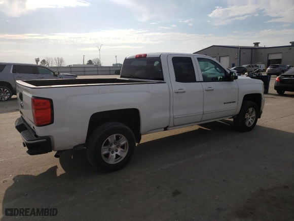 2019 Chevrolet Silverado 1500 LD LT with VIN 2GCRCPEC8K1141948, listed as a Copart auction lot 46672925 with 85,094 mi miles and Salvage Title. Bid and sale history available at carsss.com. Image 3.
