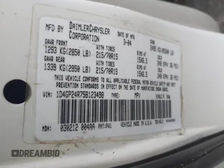 2005 Dodge Caravan SE z VIN 1D4GP24R75B123498, wystawiony jako IAAI lot #42356477 z przebiegiem 232 867 mil mil oraz . Historia ofert i sprzedaży dostępna na DreamBid. Obrazek 9.