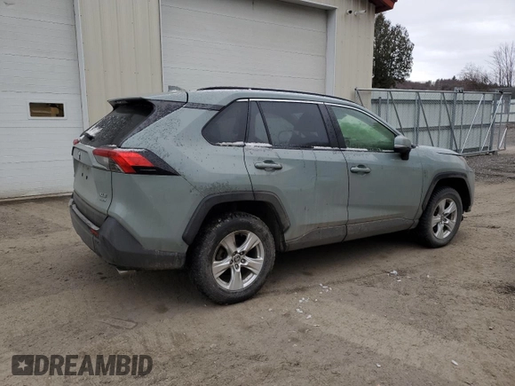 2020 Toyota RAV4 XLE with VIN JTMP1RFV4LD048990, listed as a Copart auction lot 85850564 with 122,230 mi miles and Salvage Title. Bid and sale history available at carsss.com. Image 3.