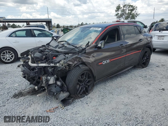 2017 Infiniti QX30 Sport with VIN SJKCH5CP8HA014663, listed as a Copart auction lot 55026195 with 103,514 mi miles and Salvage title. Bid and sale history available at DreamBid. Image 1.