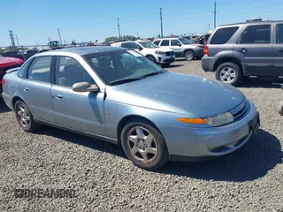 2002 Saturn LS z VIN 1G8JW54R82Y562283, wystawiony jako IAAI lot #42394058 z przebiegiem 116 300 mil mil oraz . Historia ofert i sprzedaży dostępna na DreamBid. Obrazek 1.