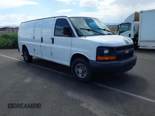 2011 Chevrolet Express Cargo z VIN 1GCWGGCA1B1157360, wystawiony jako IAAI lot #42344777 z przebiegiem 338 960 mil mil oraz . Historia ofert i sprzedaży dostępna na DreamBid. Obrazek 1.