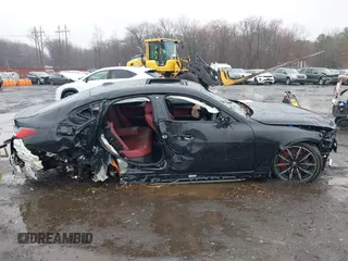 2024 BMW i4 M50 z VIN WBY33AW00RFS06591, wystawiony jako IAAI lot #41863252 z przebiegiem 15 260 mil mil oraz . Historia ofert i sprzedaży dostępna na DreamBid. Obrazek 13.