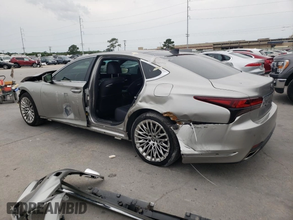 2024 Lexus LS 500 z VIN JTHD51FF8R5020127, wystawiony jako Copart lot #57173835 z przebiegiem 5 020 mil mil oraz Szkoda całkowita • Salvage title. Historia ofert i sprzedaży dostępna na DreamBid. Obrazek 2.
