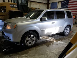 2013 Honda Pilot EX-L with VIN 5FNYF4H51DB031371, listed as a Copart auction lot 43779955 with 128,879 mi miles and Salvage title. Bid and sale history available at DreamBid. Image 1.