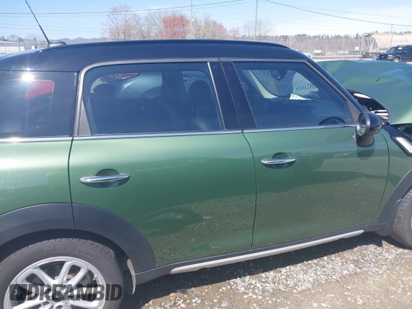 2016 MINI Countryman S z VIN WMWZC5C50GWU03242, wystawiony jako IAAI lot #41912462 z przebiegiem 68 477 mil mil oraz . Historia ofert i sprzedaży dostępna na DreamBid. Obrazek 14.