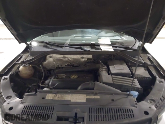 2012 Volkswagen Tiguan S with VIN WVGBV7AX2CW002991, listed as a IAAI auction lot 42031877 with 205,979 mi miles and . Bid and sale history available at DreamBid. Image 10.