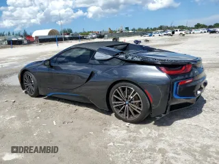 2019 BMW i8 z VIN WBY2Z6C58KVG97739, wystawiony jako Copart lot #60137614 z przebiegiem 3130 mil mil oraz Szkody całkowita. Historia ofert i sprzedaży dostępna na DreamBid. Obrazek 2.
